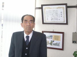 ����������